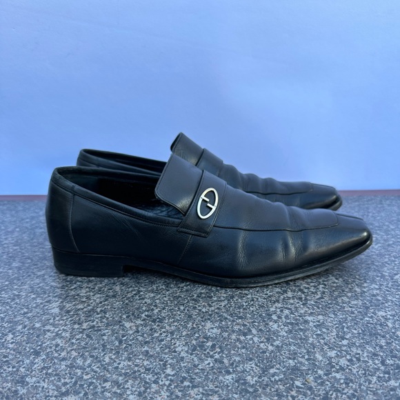 VINTAGE GUCCI BLACK LEATHER  G LOGO DETAIL LOAFERS Size 8-9 MADE IN ITALY - Picture 4 of 13